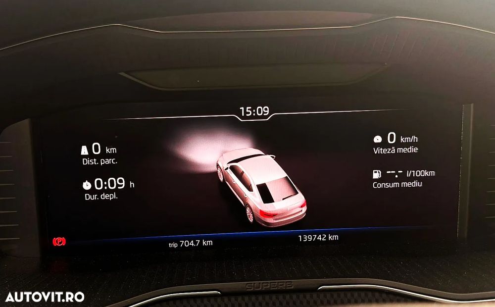 Skoda Superb 2.0 TDI DSG 4X4 Sportline - 7