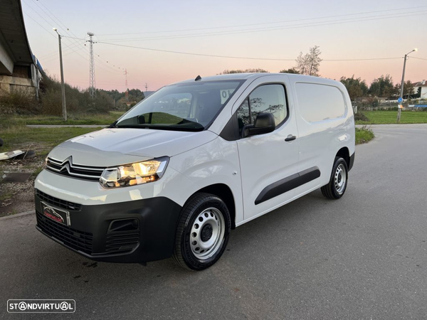 Citroën BERLINGO BLUEHDI XL SHINE 102 CV