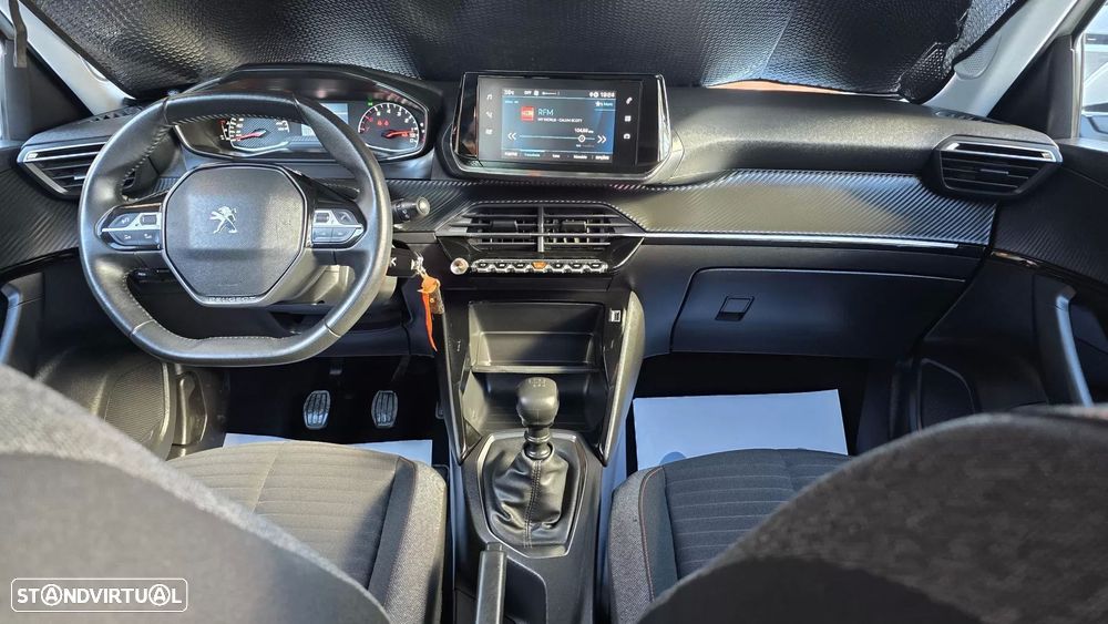 Peugeot 2008 1.2 PureTech Active - 17