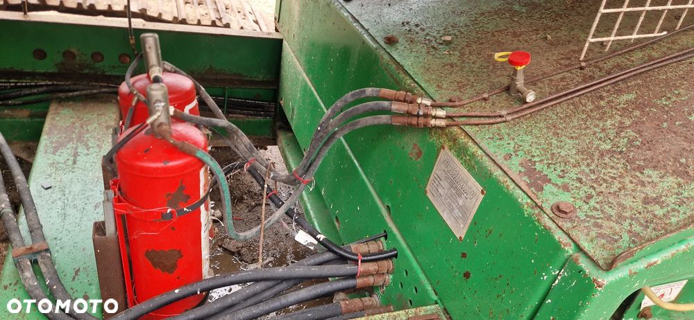 McCloskey 516 RT Trommel - 25