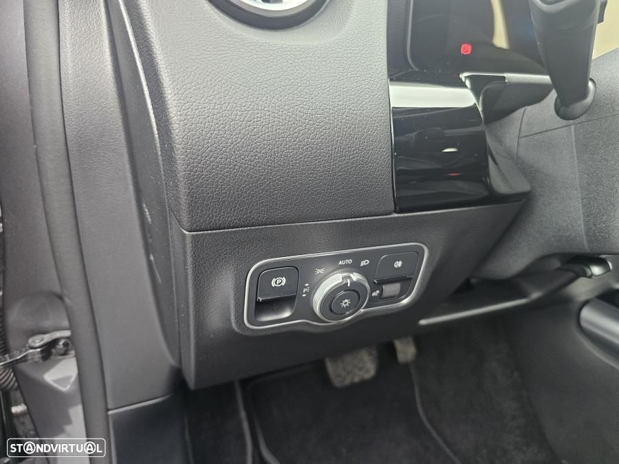 Mercedes-Benz EQA 250+ Progressive - 31