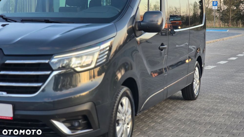 Renault Trafic - 25