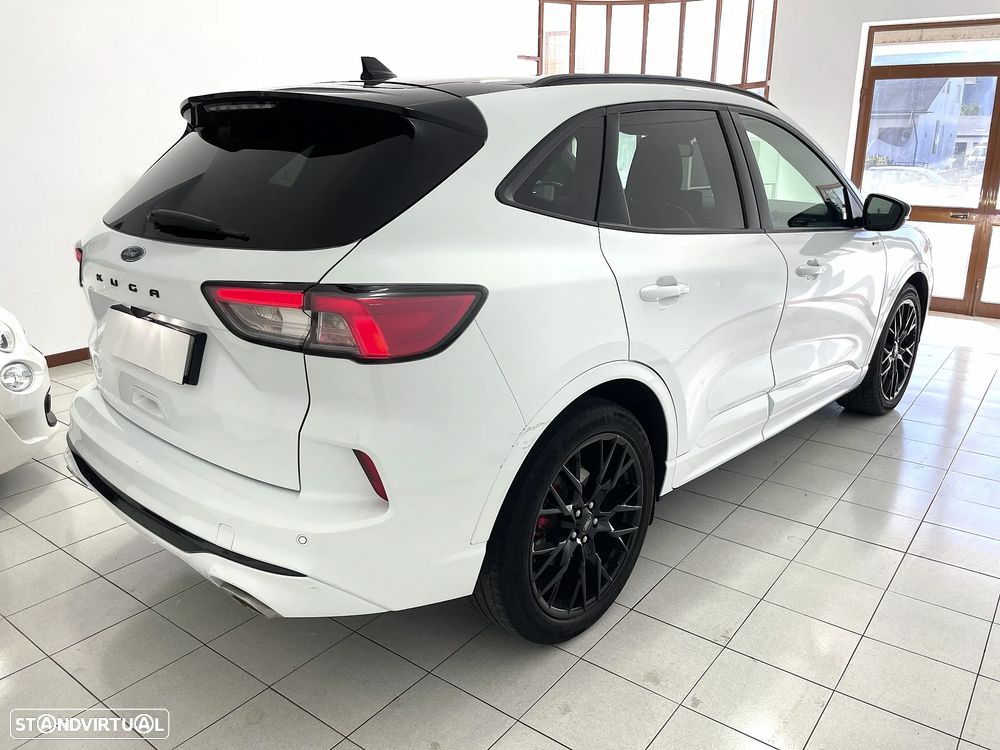 Ford Kuga 1.5 EcoBoost ST-Line X - 18