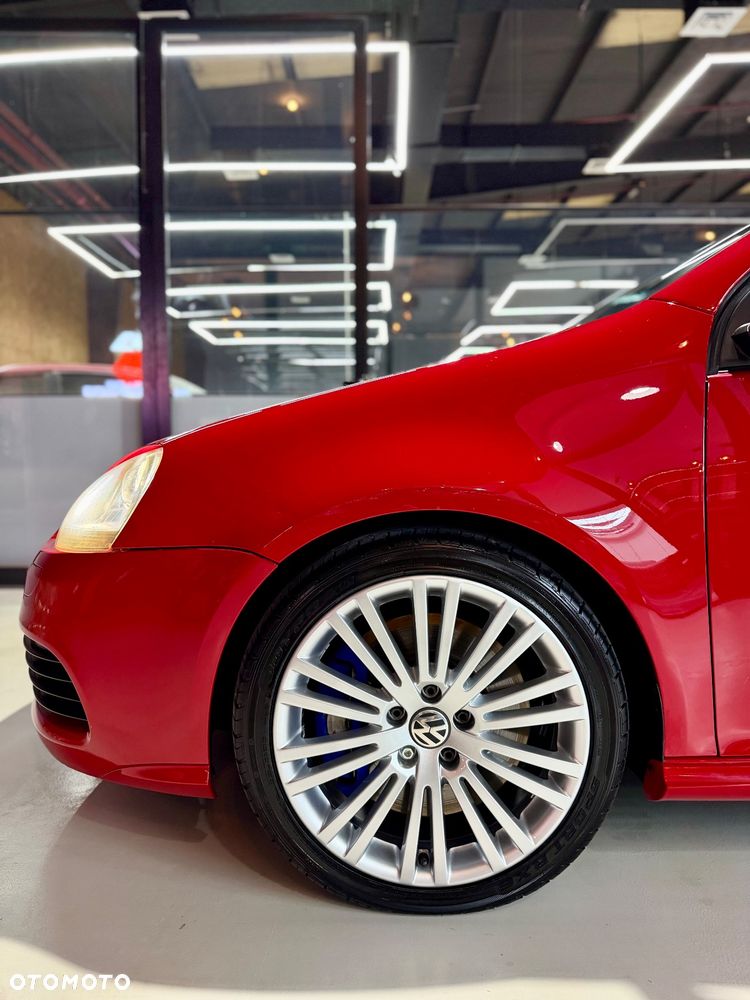 Volkswagen Golf V R32 DSG - 5