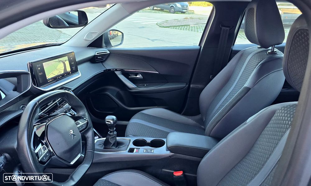 Peugeot 2008 PureTech 130 GPF Stop&Start Allure - 10