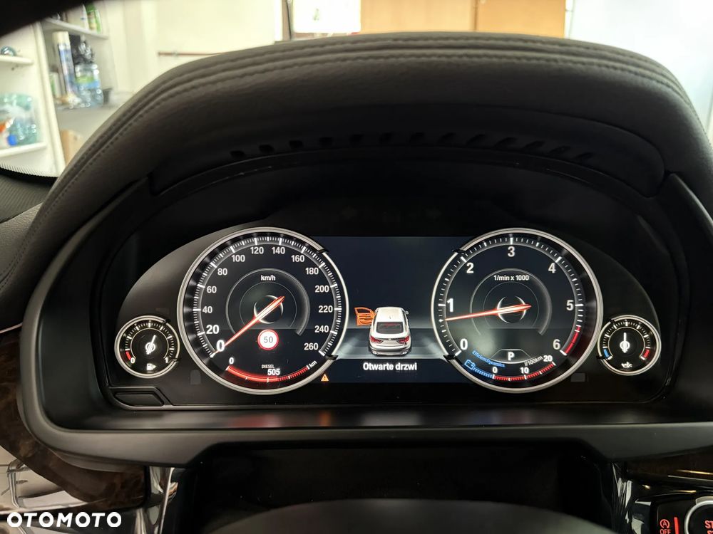 BMW X6 xDrive40d - 28