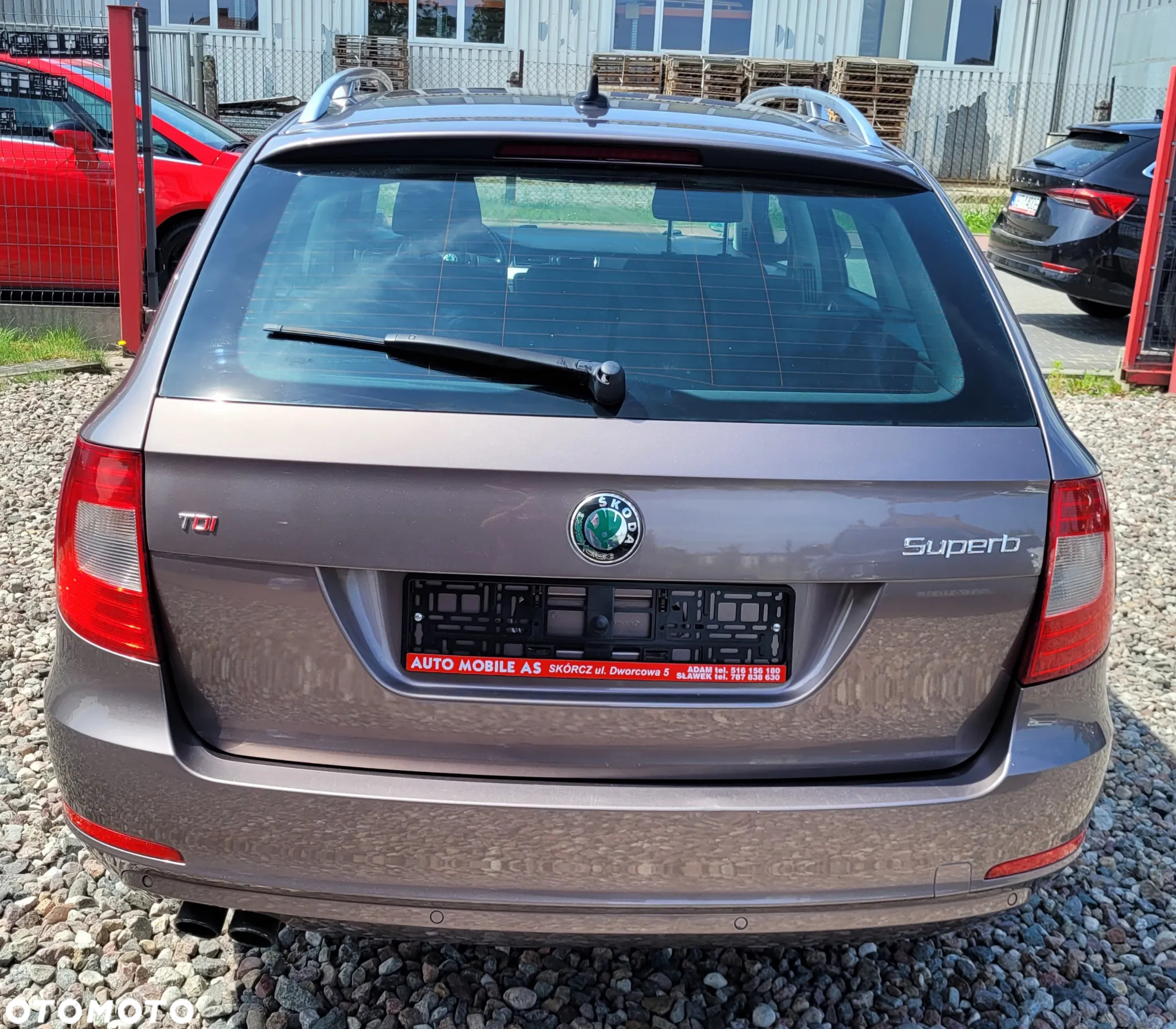 Skoda Superb 2.0 TDI Comfort DSG - 6