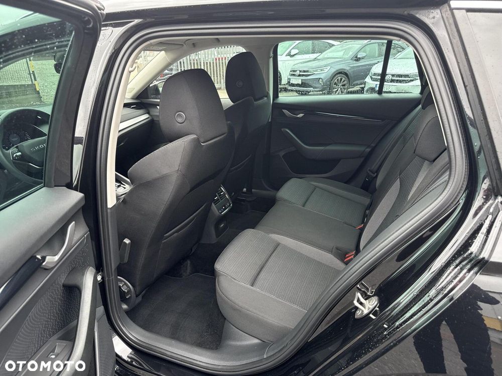 Skoda Octavia - 16