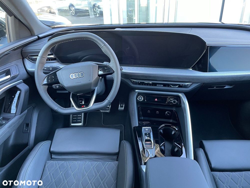 Audi Q5 Sportback - 28