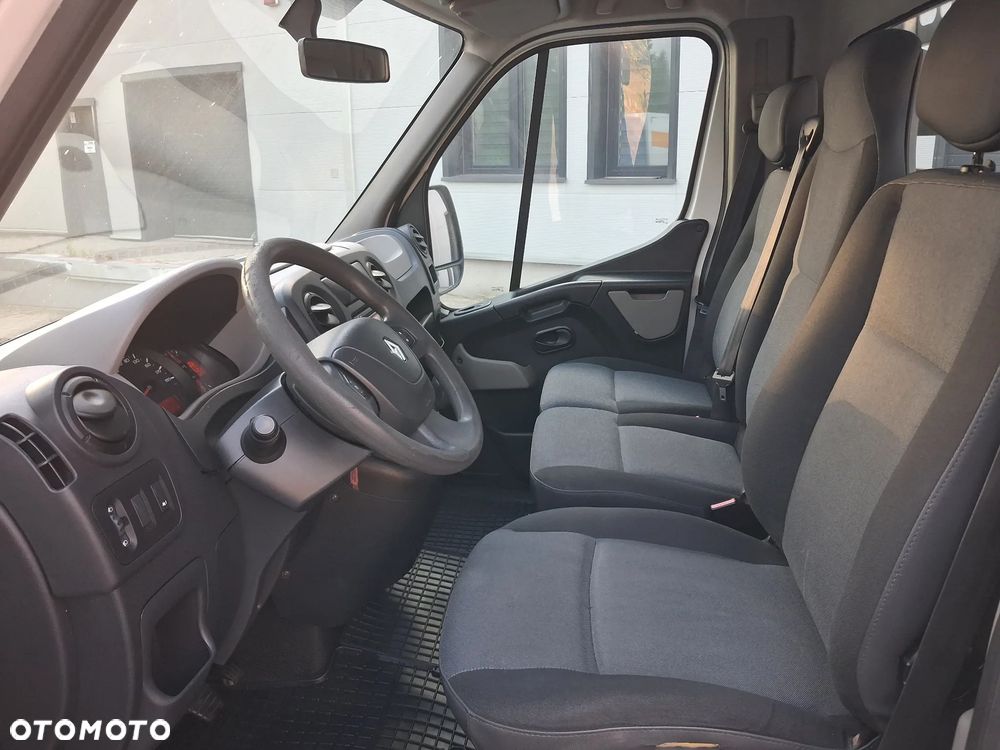 Renault Master - 13