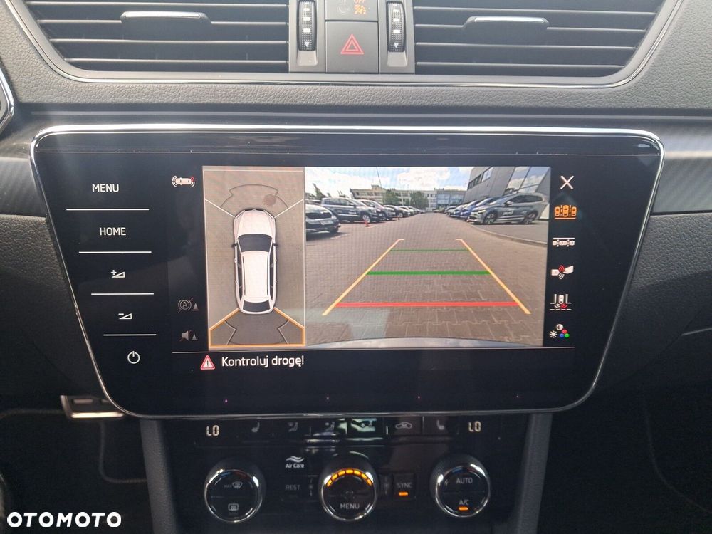 Skoda Superb 2.0 TDI SCR Sportline DSG - 23
