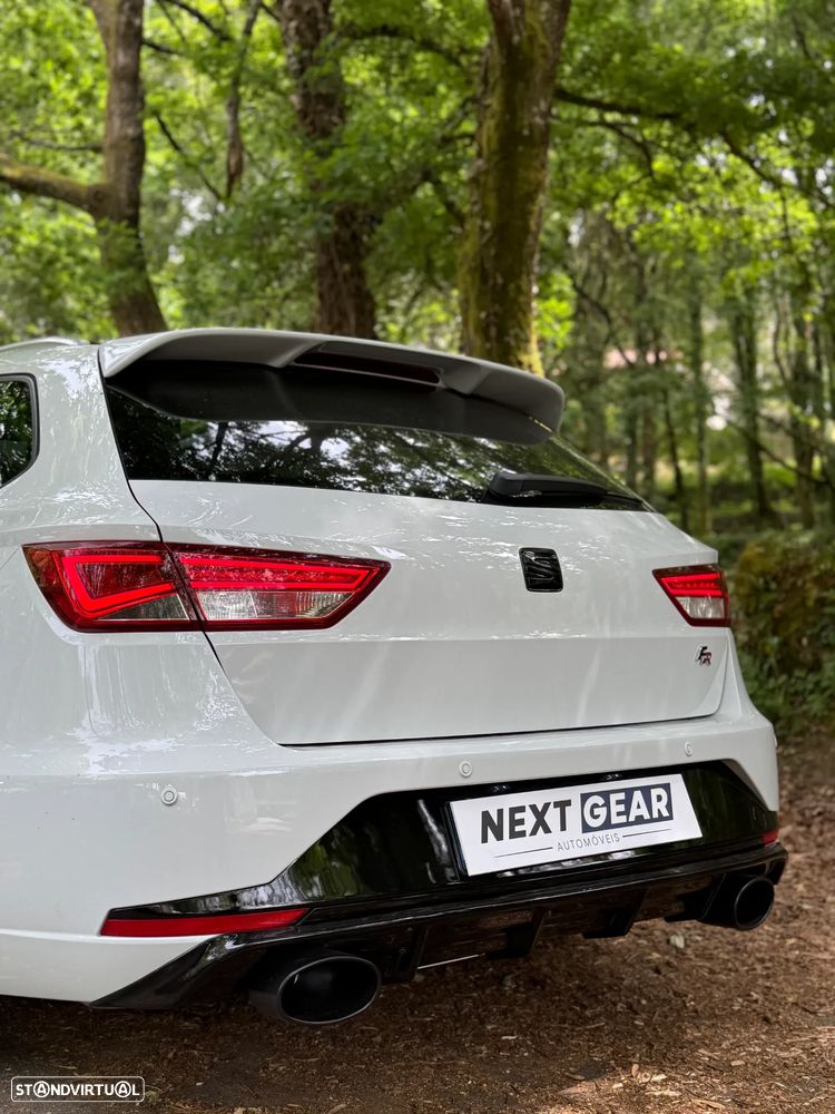SEAT Leon 2.0 TDI DPF S&S FR - 9