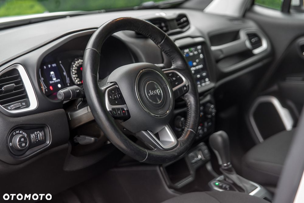Jeep Renegade 1.3 T-GDI Longitude - 21