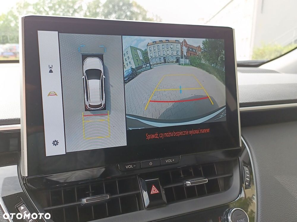 Toyota Corolla Cross 2.0 Hybrid Executive AWD - 19