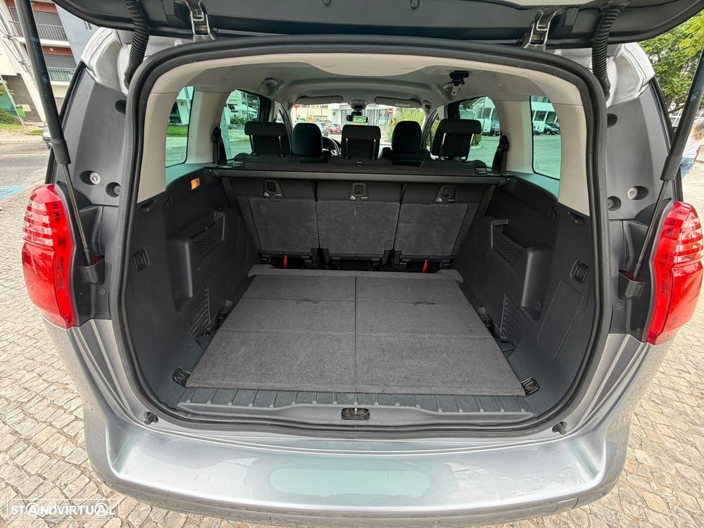 Peugeot 5008 - 20