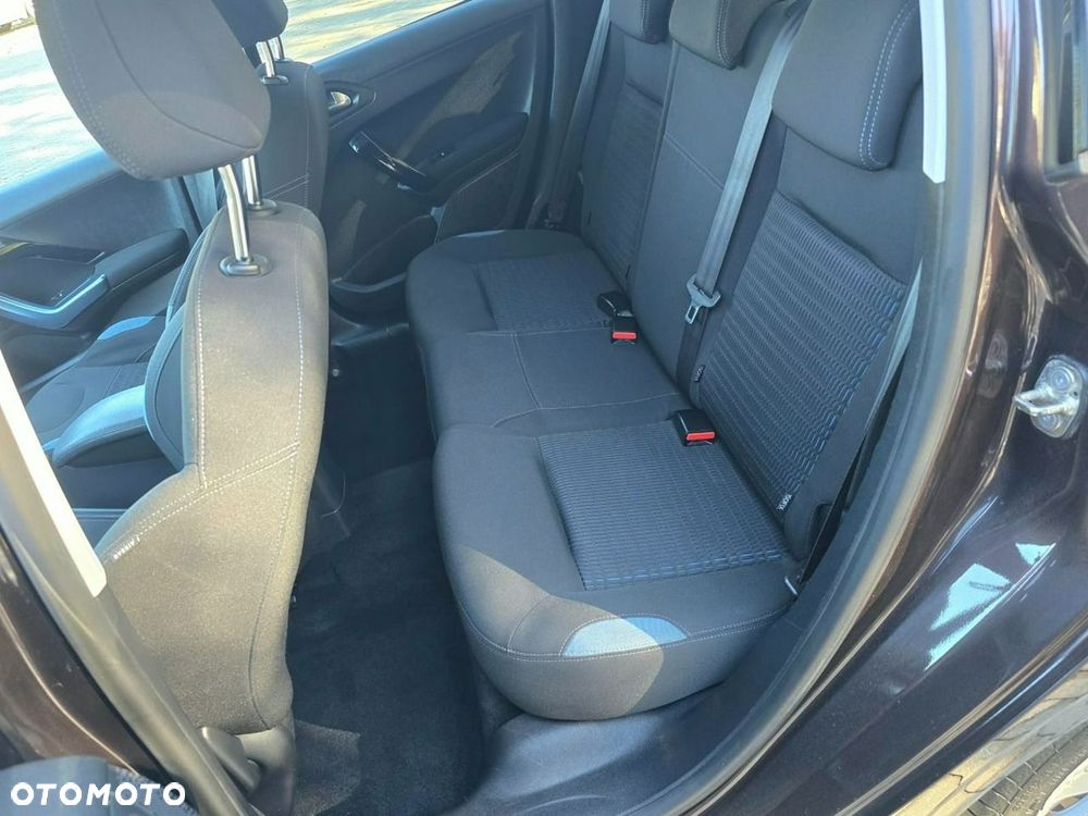 Peugeot 208 2013