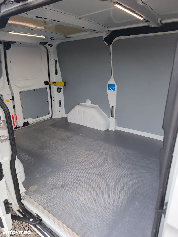 Ford Transit Custom - 17