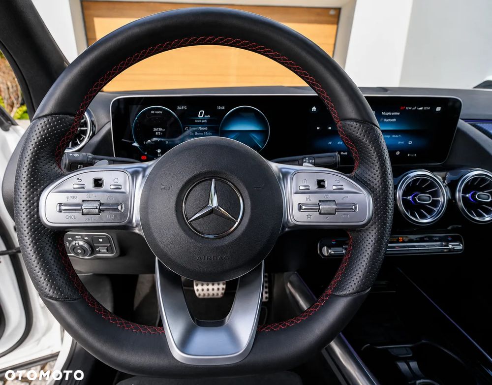 Mercedes-Benz GLA 200 4-Matic AMG Line - 7