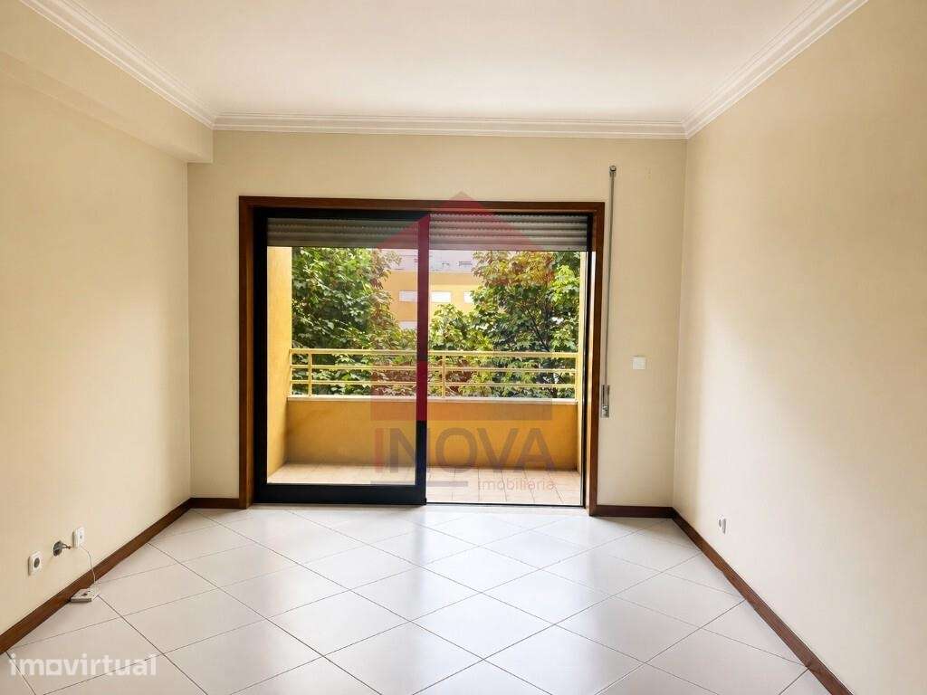 Apartamento T1+1, Lamaçães - Grande imagem: 4/24