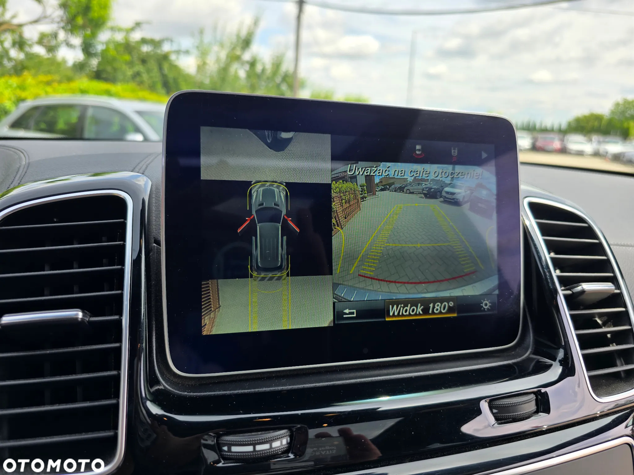 Mercedes-Benz GLE - 34