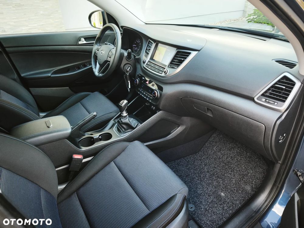 Hyundai Tucson blue 1.6 GDi 2WD Navi - 8
