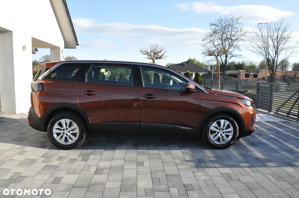 Peugeot 5008 1.2 PureTech Allure S&S EAT8 - 4