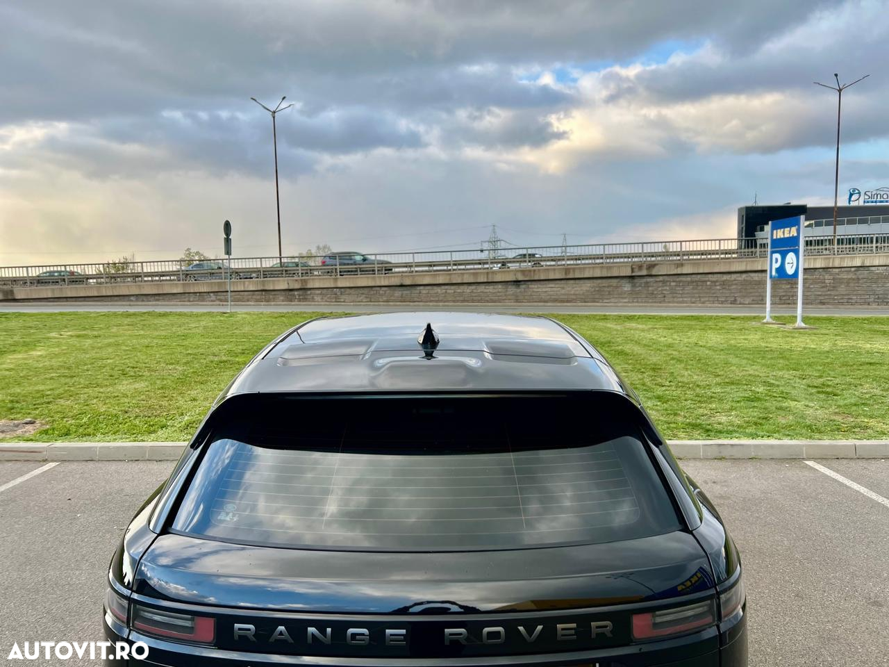 Land Rover Range Rover Velar R-Dynamic 2.0 P250 SE - 6