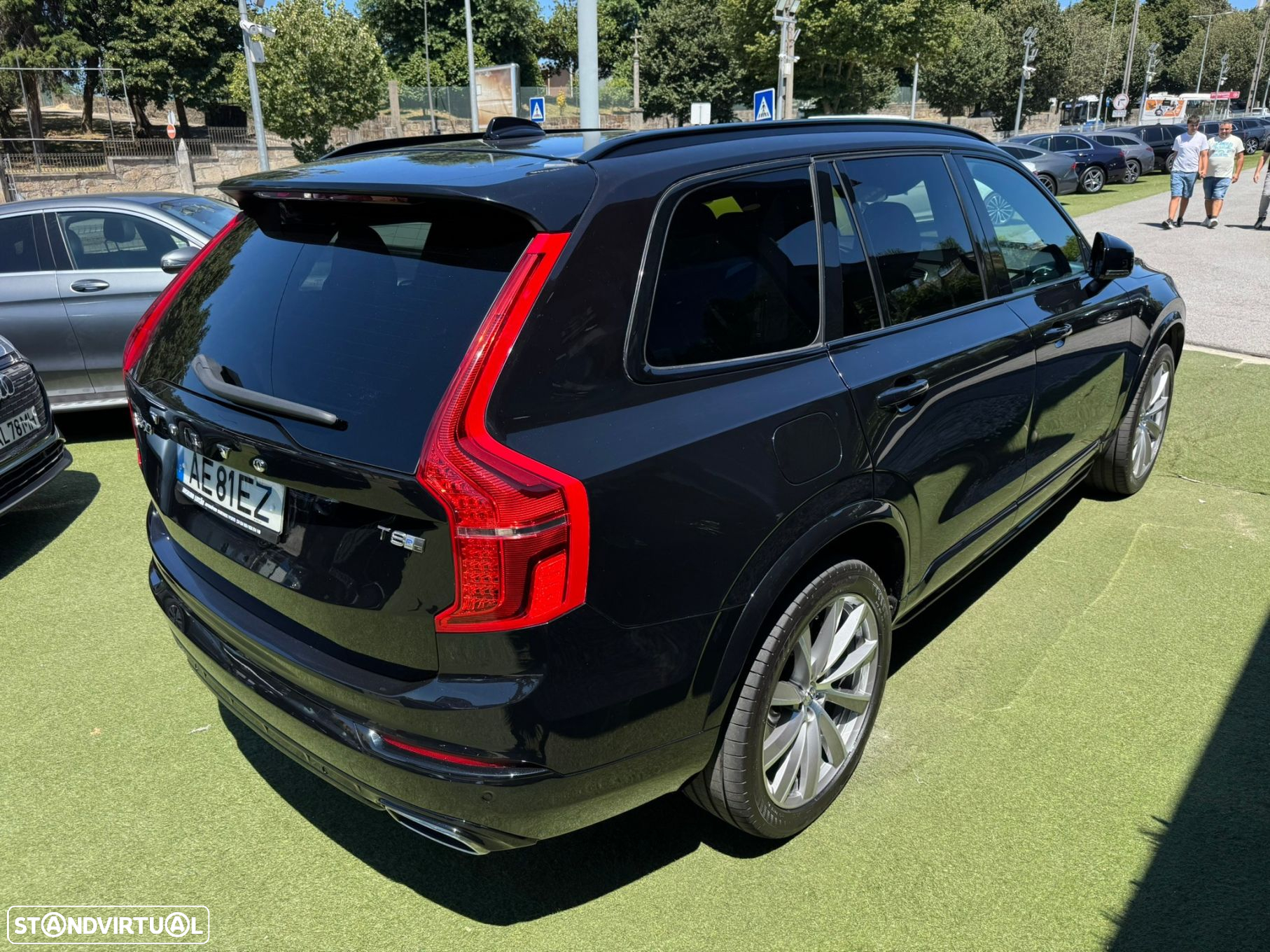 Volvo XC 90 2.0 T8 PHEV R-Design AWD - 13