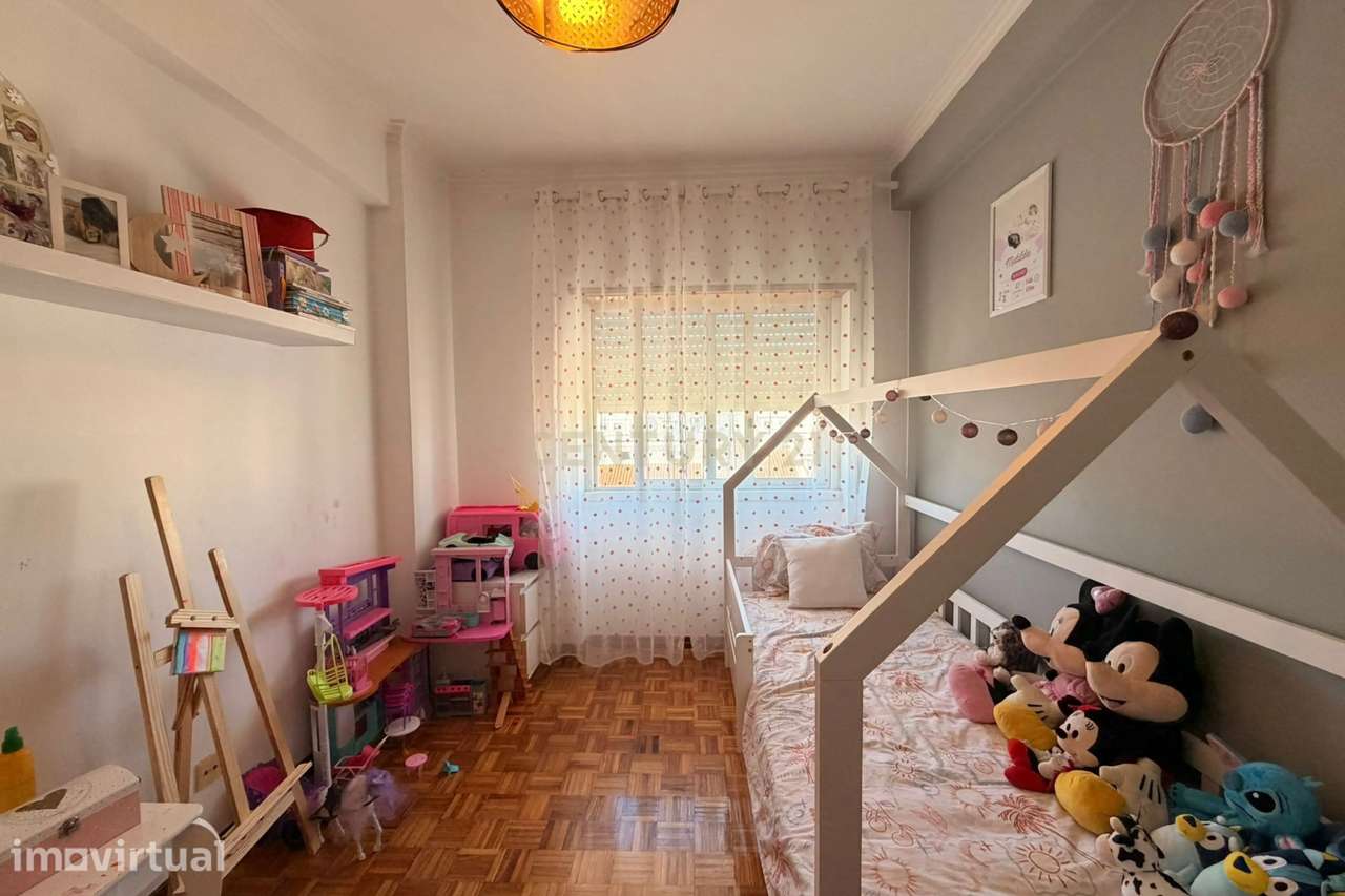 Apartamento T2 em Vialonga com Vista para o Rio - Grande imagem: 4/23