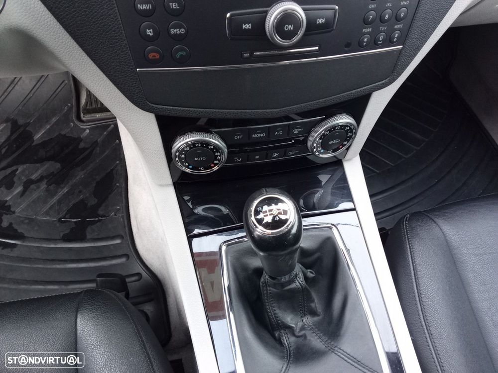 Mercedes-Benz C 200 CDi Avantgarde BlueEfficiency - 17