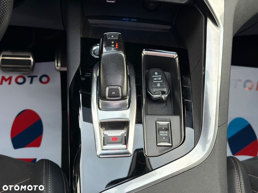 Peugeot 5008 BlueHDi 130 EAT8 GT - 13