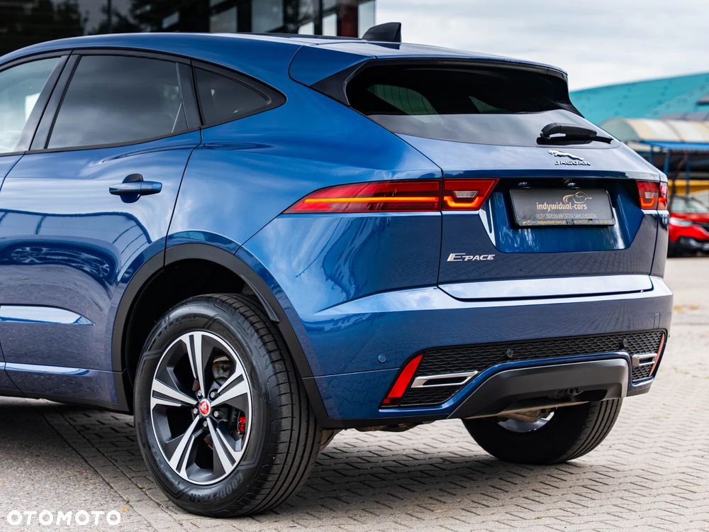 Jaguar E-Pace D200 AWD R-Dynamic - 11