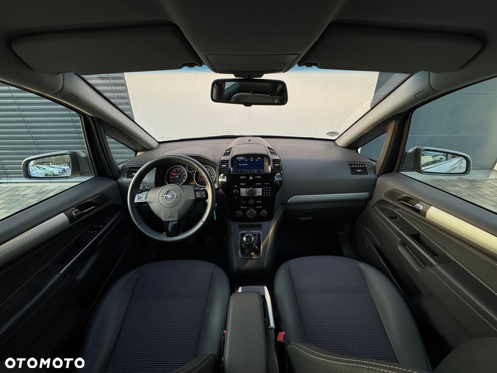 Opel Zafira 1.8 Enjoy - 7