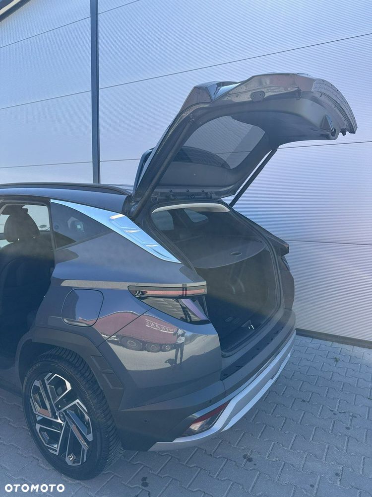 Hyundai Tucson - 13