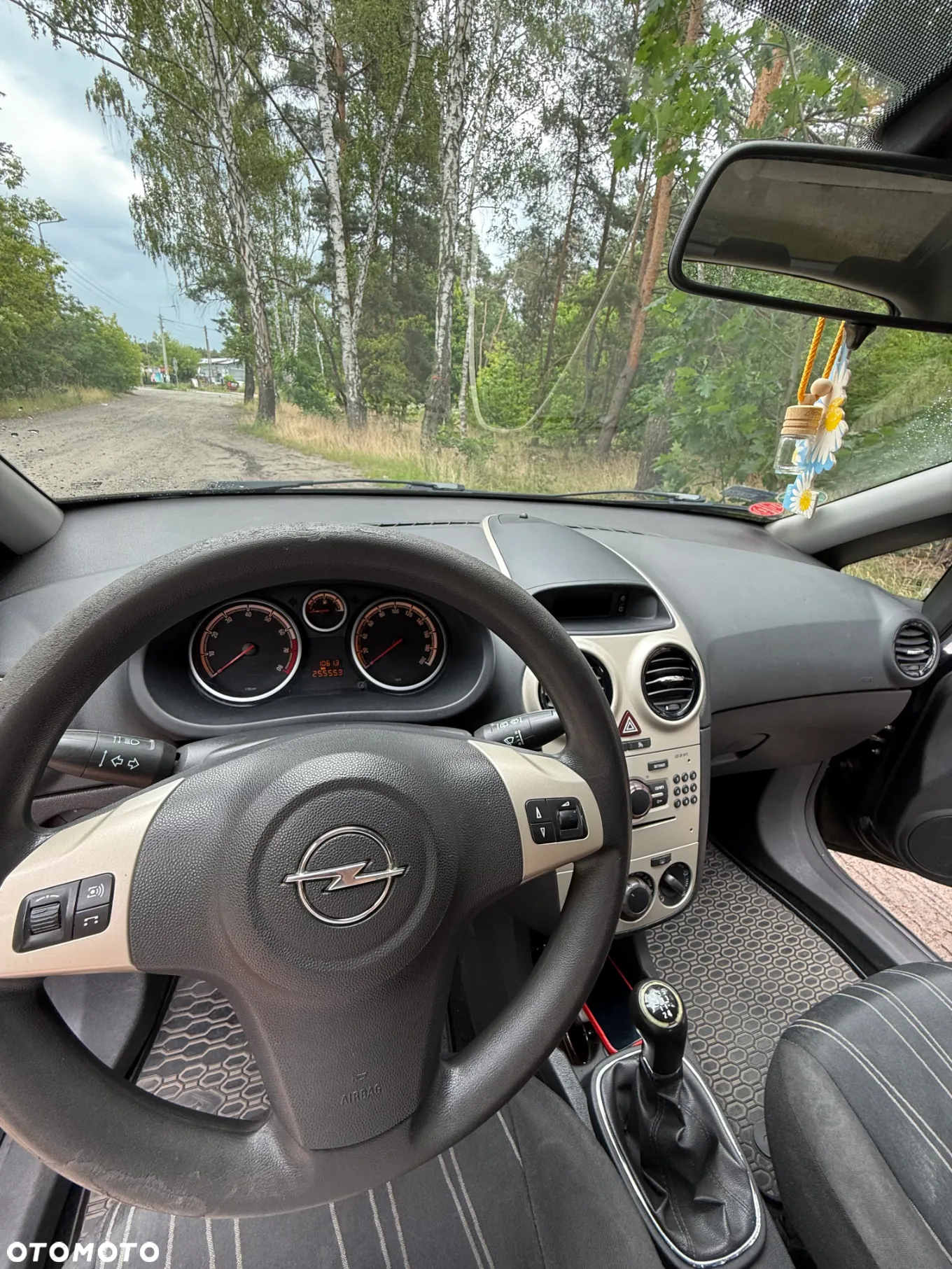 Opel Corsa 1.2 16V Cosmo - 8
