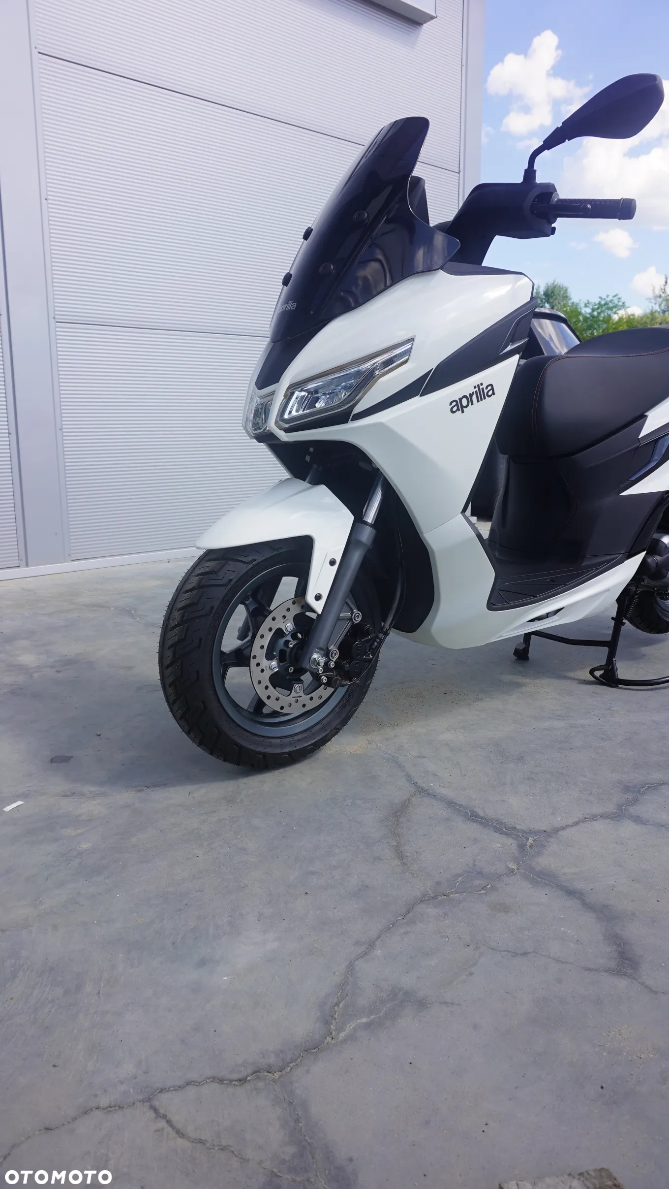 Aprilia Inny - 4