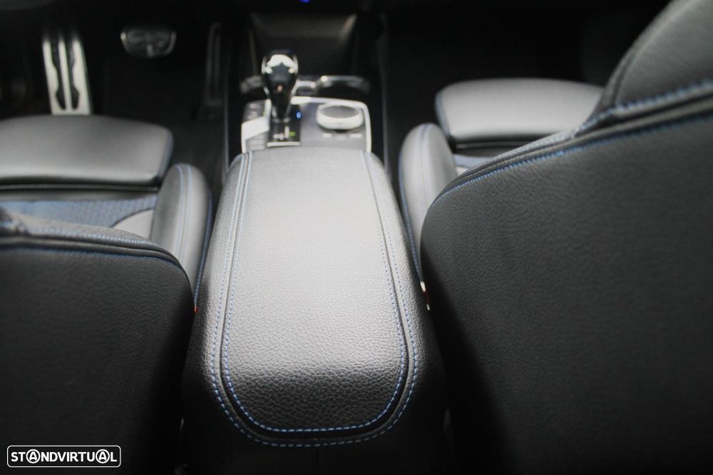 BMW 216 Gran Coupé - 12