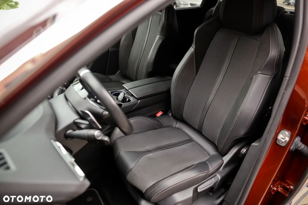 Peugeot 5008 2.0 BlueHDi GT S&S EAT8 - 24