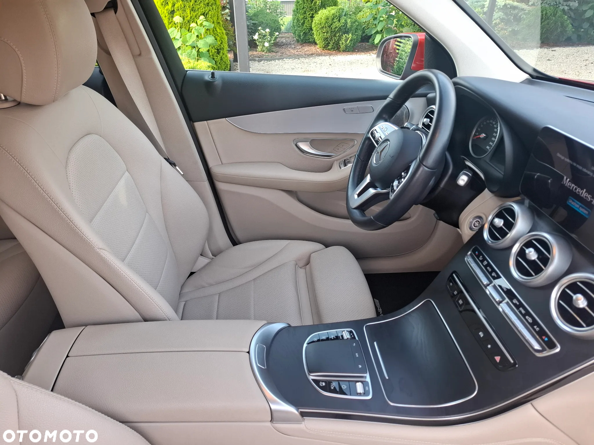 Mercedes-Benz GLC 200 d 4-Matic Business Edition - 12