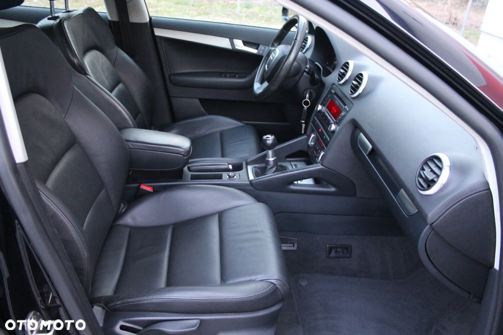 Audi A3 Sportback - 23