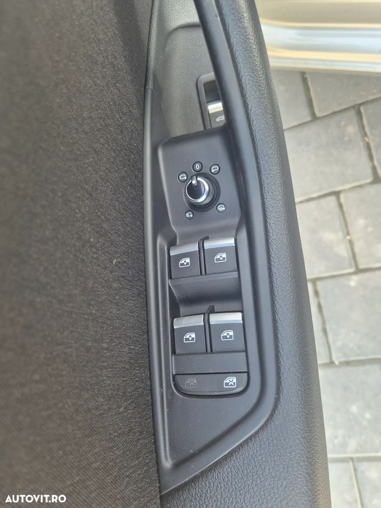 Audi A4 2.0 TDI S tronic - 15