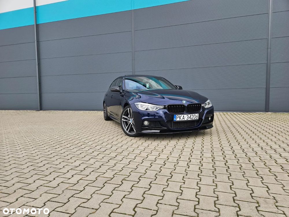 BMW Seria 3 340i M Sport - 8