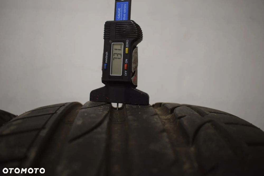 R19 235/40 Bridgestone Potenza S001 - 4