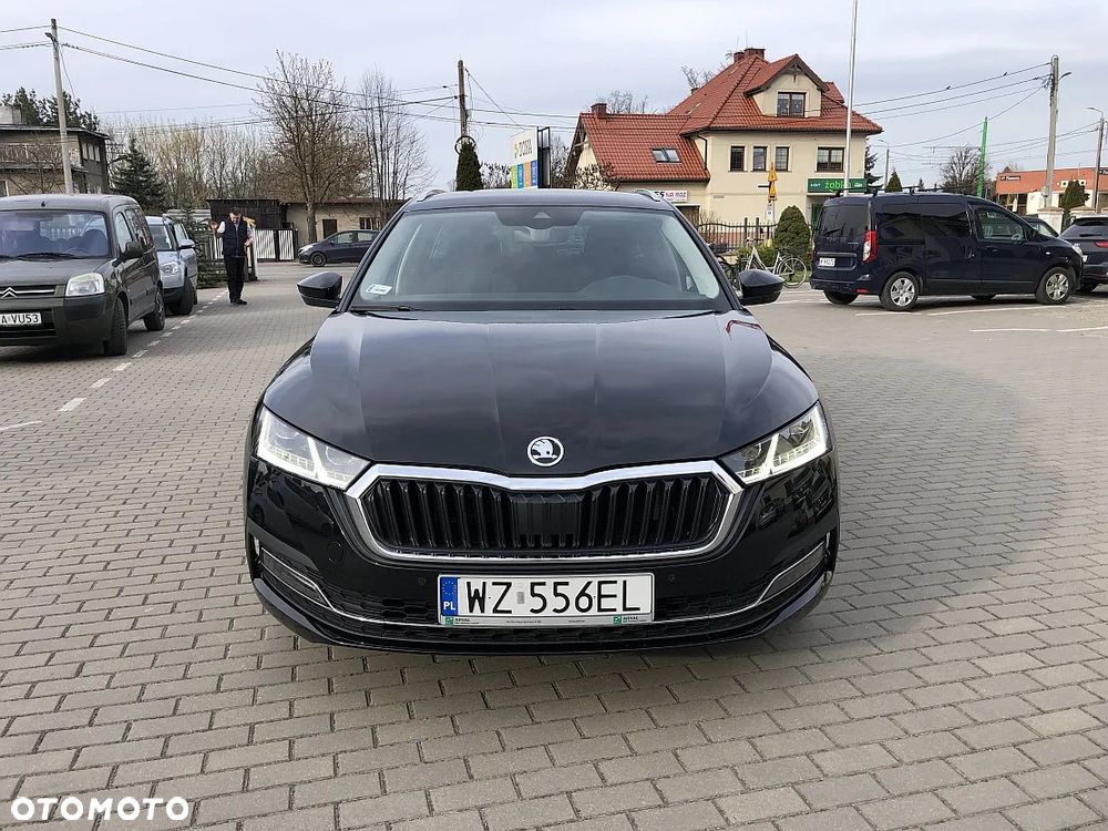 Skoda Octavia 2.0 TDI SCR Style DSG - 2