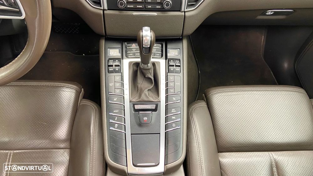 Porsche Macan PDK - 19