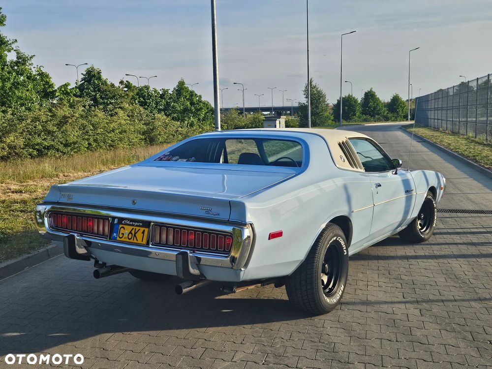 Dodge Charger - 8