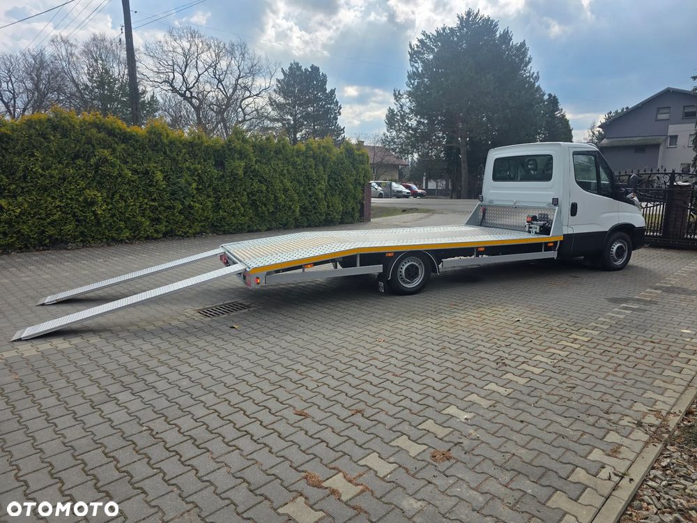Iveco 35S16 Laweta !! Zobacz !! Ładny !! Poduszki !! HAK - 8