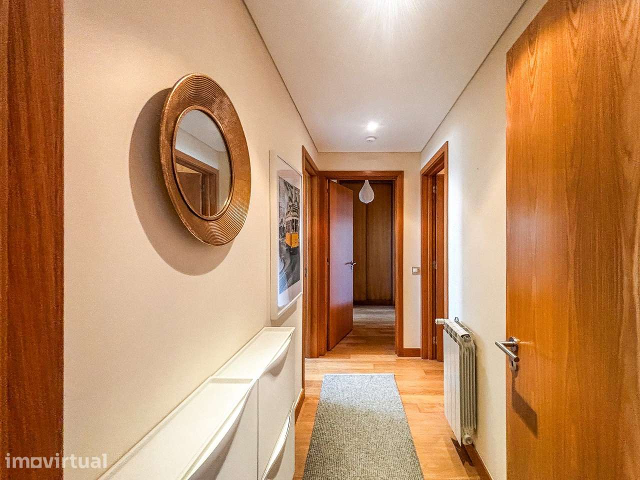 Apartamento T2 mobilado com garagem e elevador para arrendar no centro - Grande imagem: 5/26