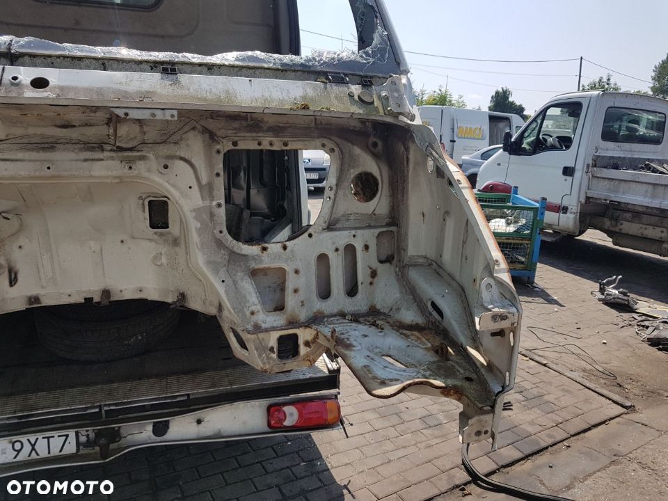Podłużnica ćwiartka lewa prawa Iveco 2000- - 2