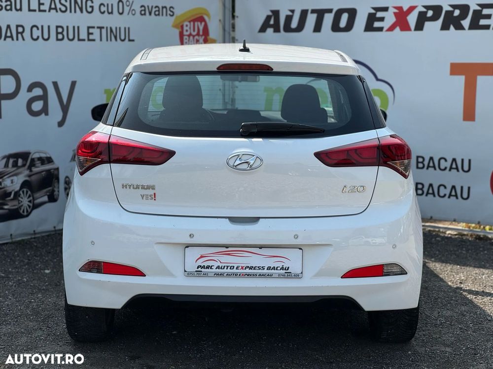 Hyundai i20 1.4 YES! Silver - 17